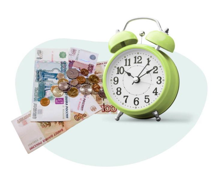 Зеленый будильник и рубли монетами и купюрами, поскольку быстрые займы не ждут